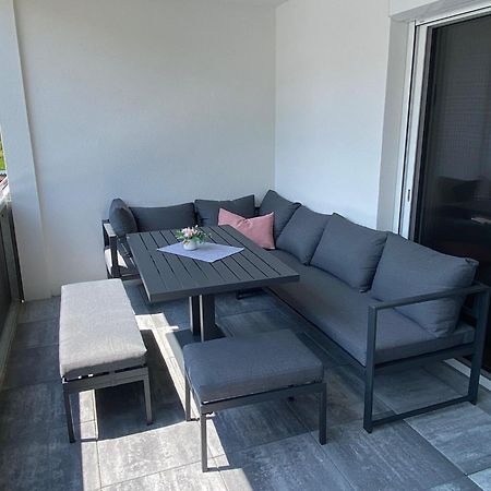 Wunderschoene, Neue Wohnung Mit Grosser Terrasse Ebenthal  外观 照片