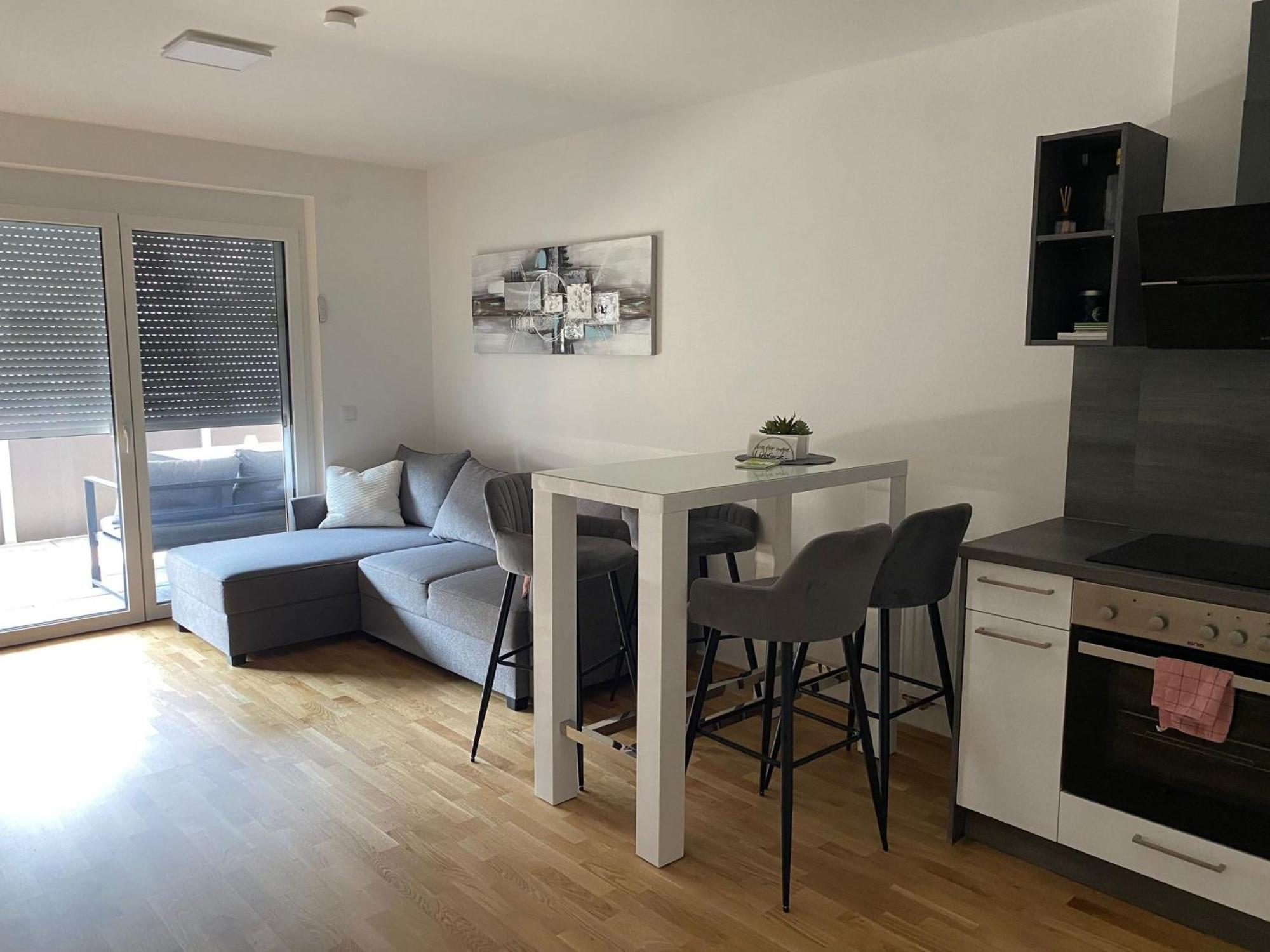 Wunderschoene, Neue Wohnung Mit Grosser Terrasse Ebenthal  外观 照片